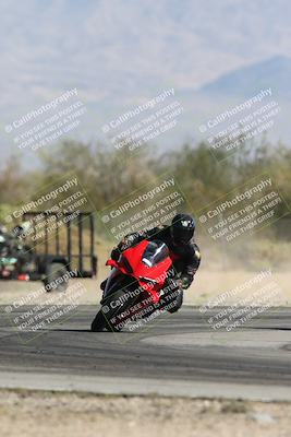 media/Oct-25-2025-Race Pace (Sat) [[47cce5476f]]/Non Verified (1st 20 Minutes of Every Hour)/4-Turn 2 (1112am)/